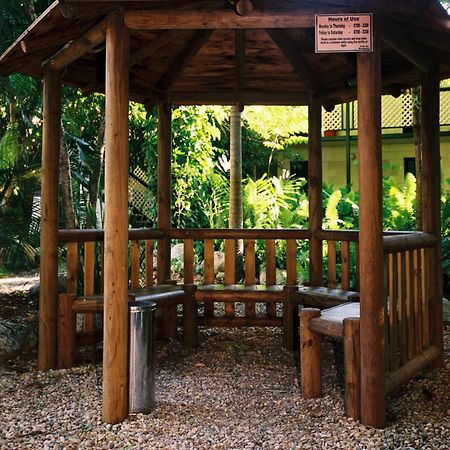 Cairns Gateway Resort Екстериор снимка