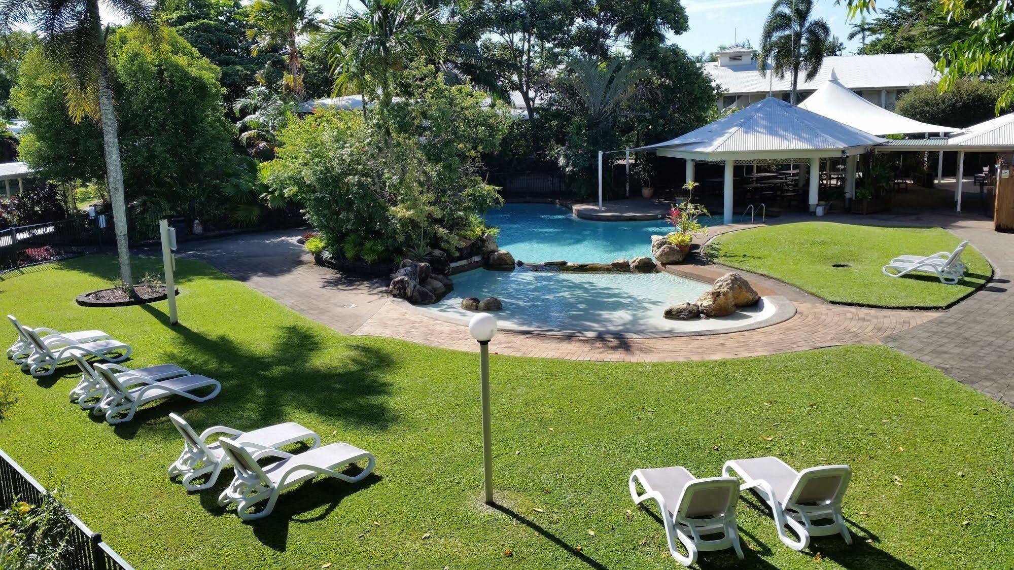 Cairns Gateway Resort Екстериор снимка